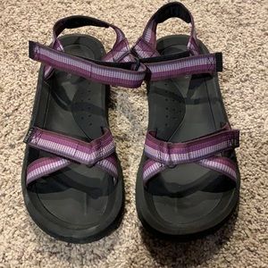 Rafters sandals